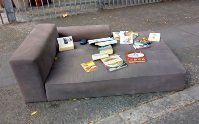 couchwithbooks2